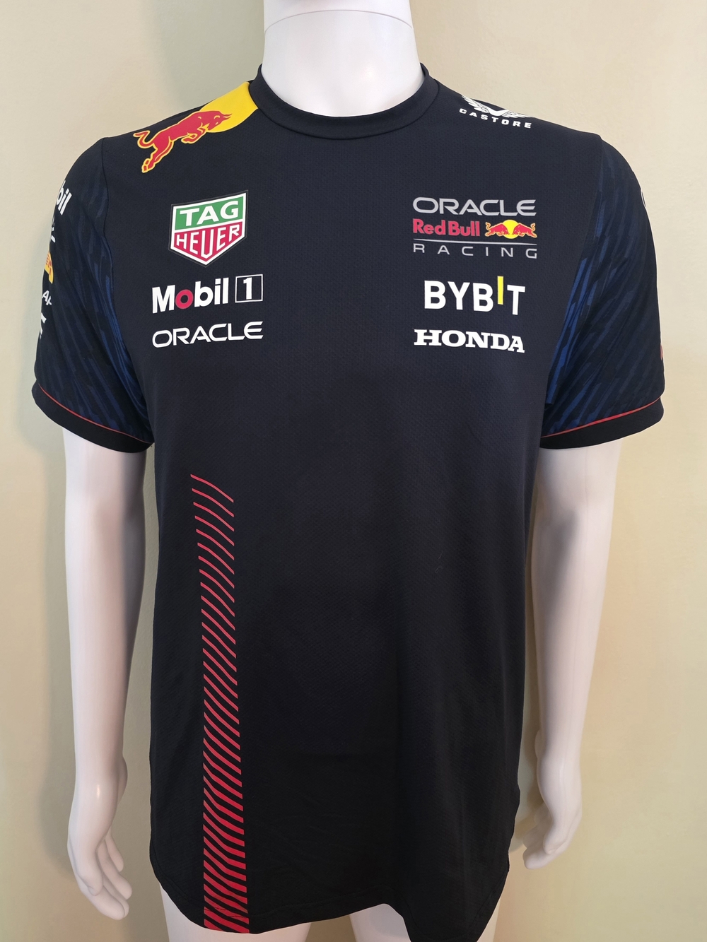 Red Bull Castore Racing Shirt Navy Crew Neck Men’s Medium Shirt